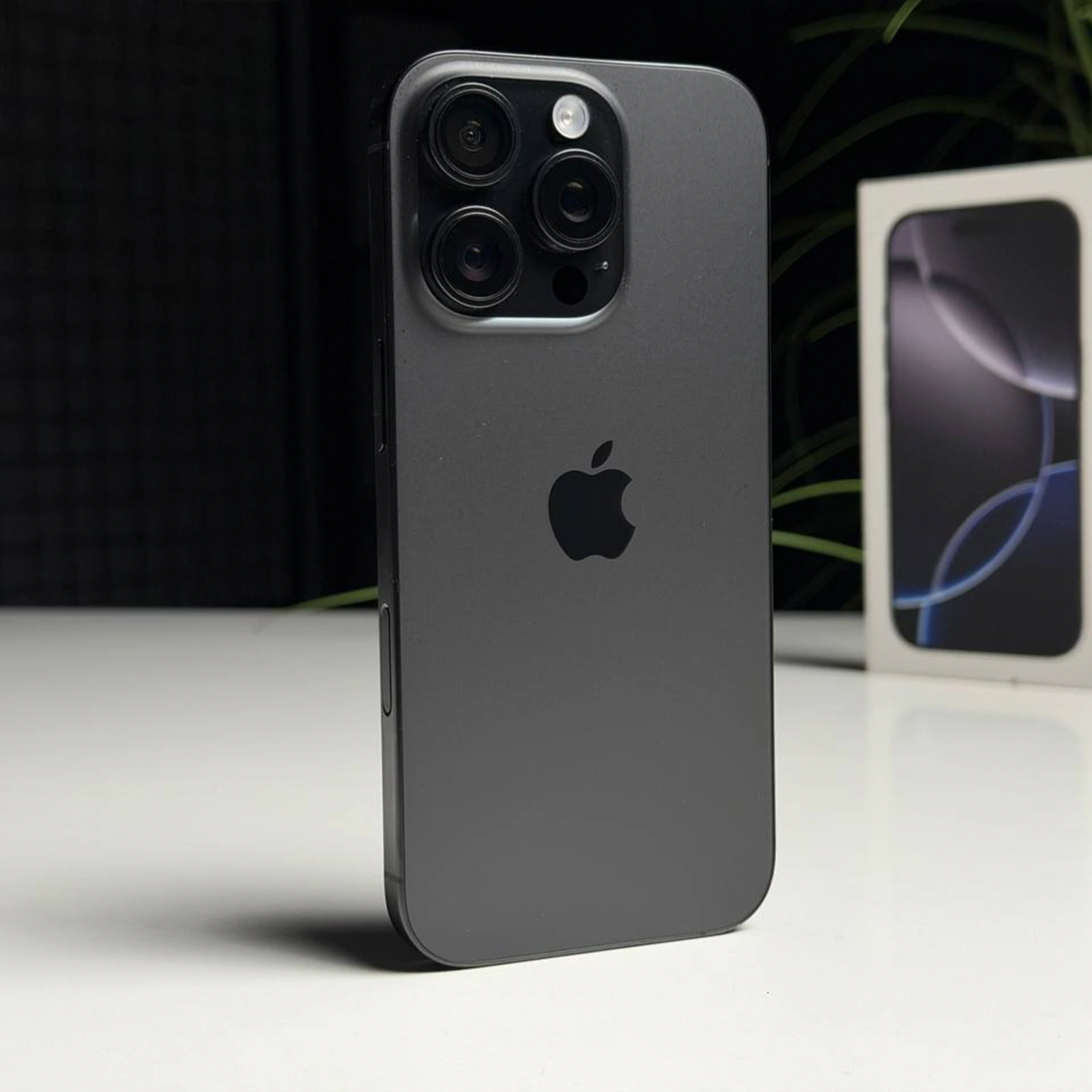 ВЖИВАНИЙ Б/У Apple iPhone 16 Pro 128GB Black Titanium (MYND3) - Состояние: хороший | Аккумулятор: 89% | Комплектация: полный | Гарантия: 3 мес. ВЖИВАНИЙ Б/У Apple iPhone 16 Pro 128GB Black Titanium (MYND3) - Состояние: хороший | Аккумулятор: 89% | Комплектация: полный | Гарантия: 3 мес.