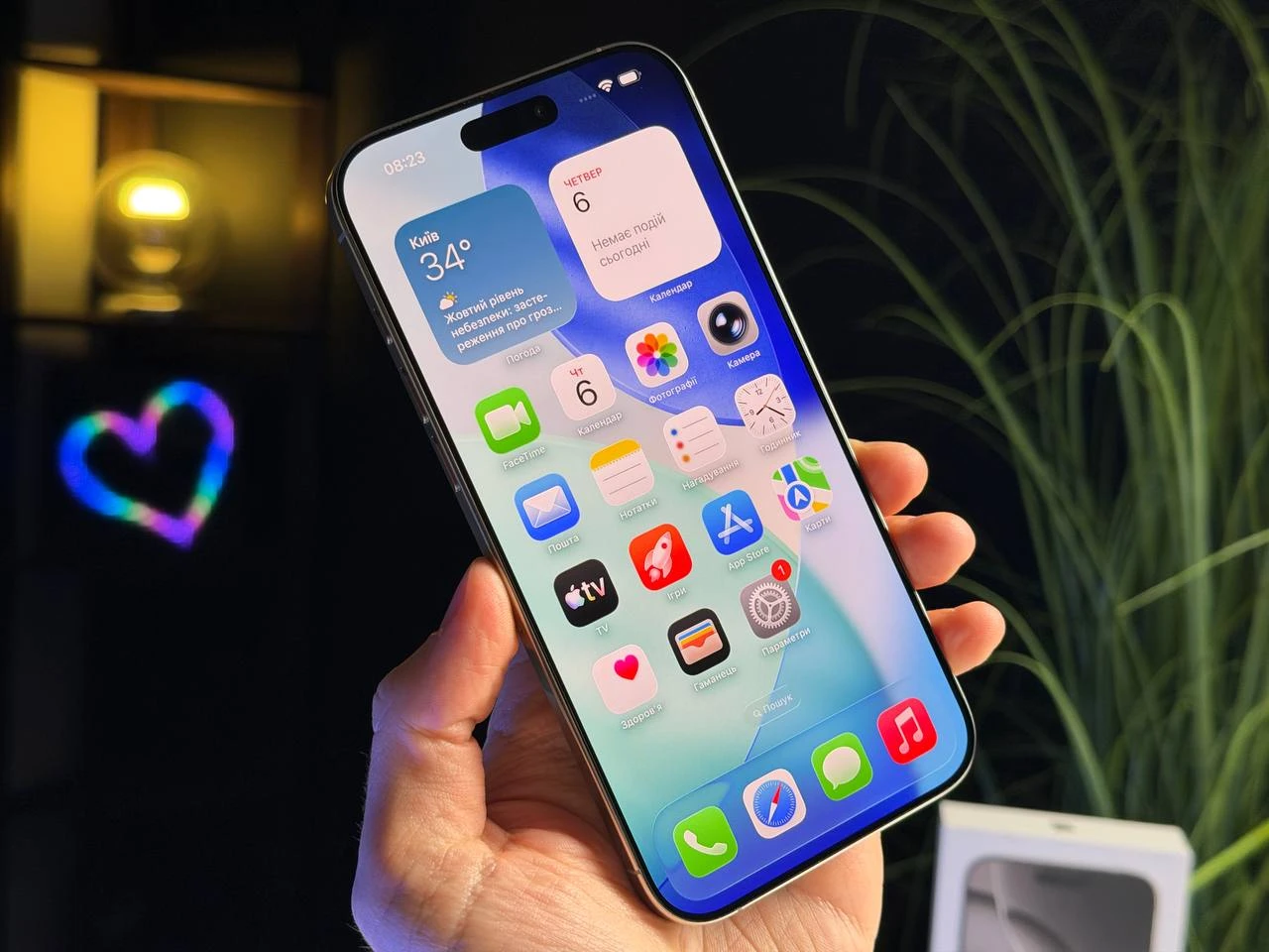 ВЖИВАНИЙ Б/У Apple iPhone 16 Pro Max 256GB Natural Titanium (MYWY3) - Состояние: хороший | Аккумулятор: 91% | Комплектация: полный | Гарантия: 3 мес.