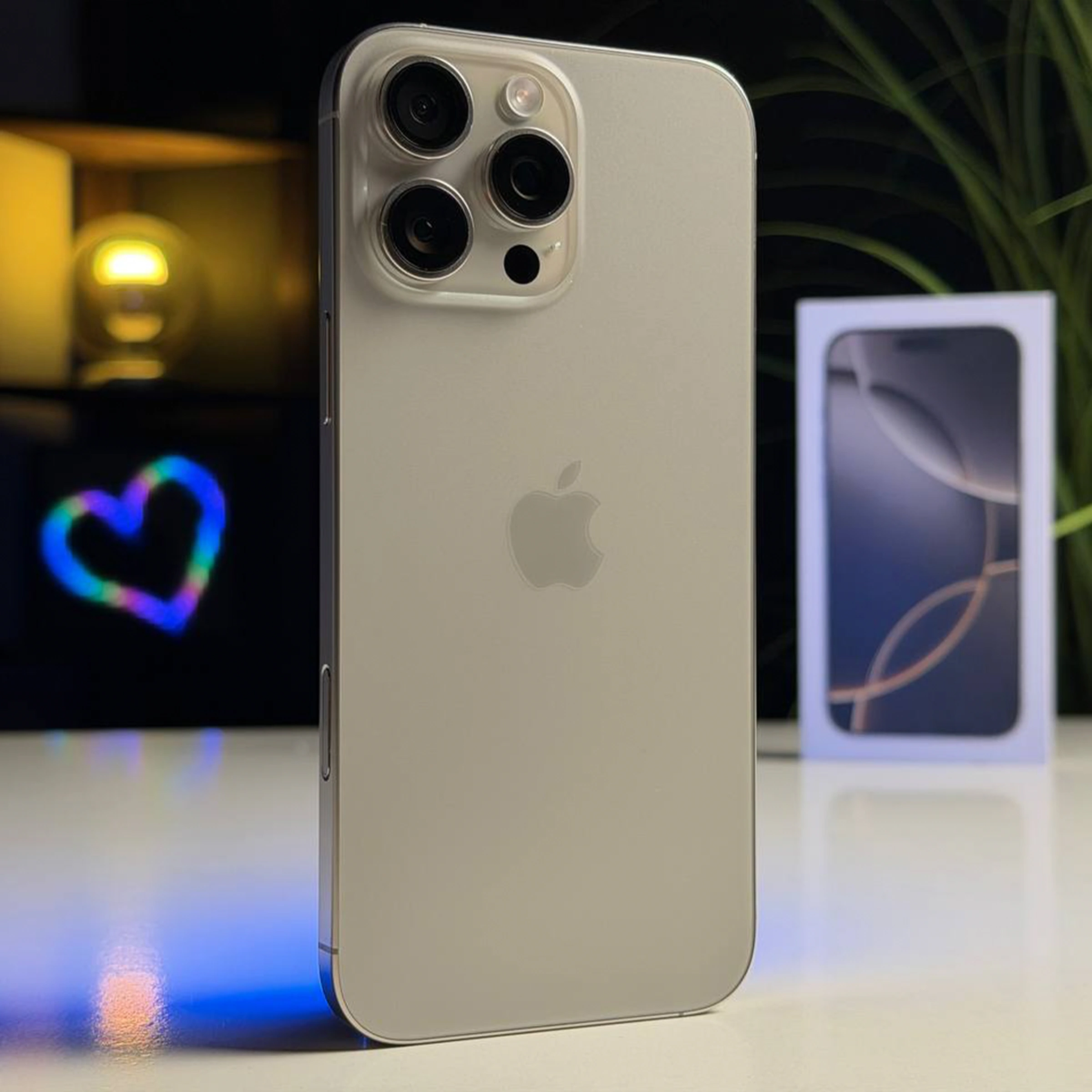 ВЖИВАНИЙ Б/У Apple iPhone 16 Pro Max 256GB Natural Titanium (MYWY3) - Состояние: хороший | Аккумулятор: 91% | Комплектация: полный | Гарантия: 3 мес. ВЖИВАНИЙ Б/У Apple iPhone 16 Pro Max 256GB Natural Titanium (MYWY3) - Состояние: хороший | Аккумулятор: 91% | Комплектация: полный | Гарантия: 3 мес.