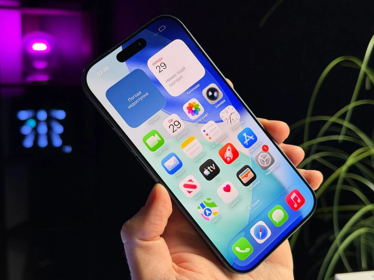 ВЖИВАНИЙ Б/У Apple iPhone 17 Pro 256GB Deep Blue (MG8J4) - Состояние: хороший | Аккумулятор: 100% | Комплектация: повний | Гарантия: 3 мес.