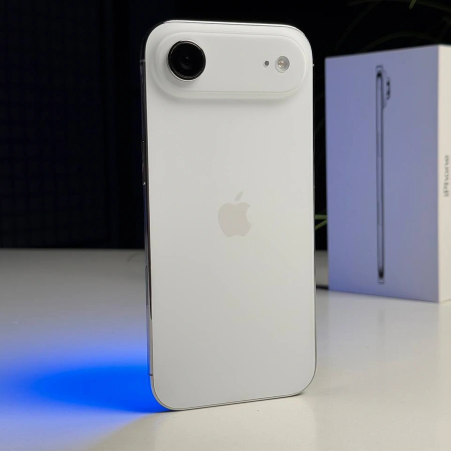 ВЖИВАНИЙ Б/У Apple iPhone Air 256GB Cloud White (MG2M4, MG194, MG284) - Стан: гарний | Акумулятор: 99% | Комплектація: повний | Гарантія: 3 міс.