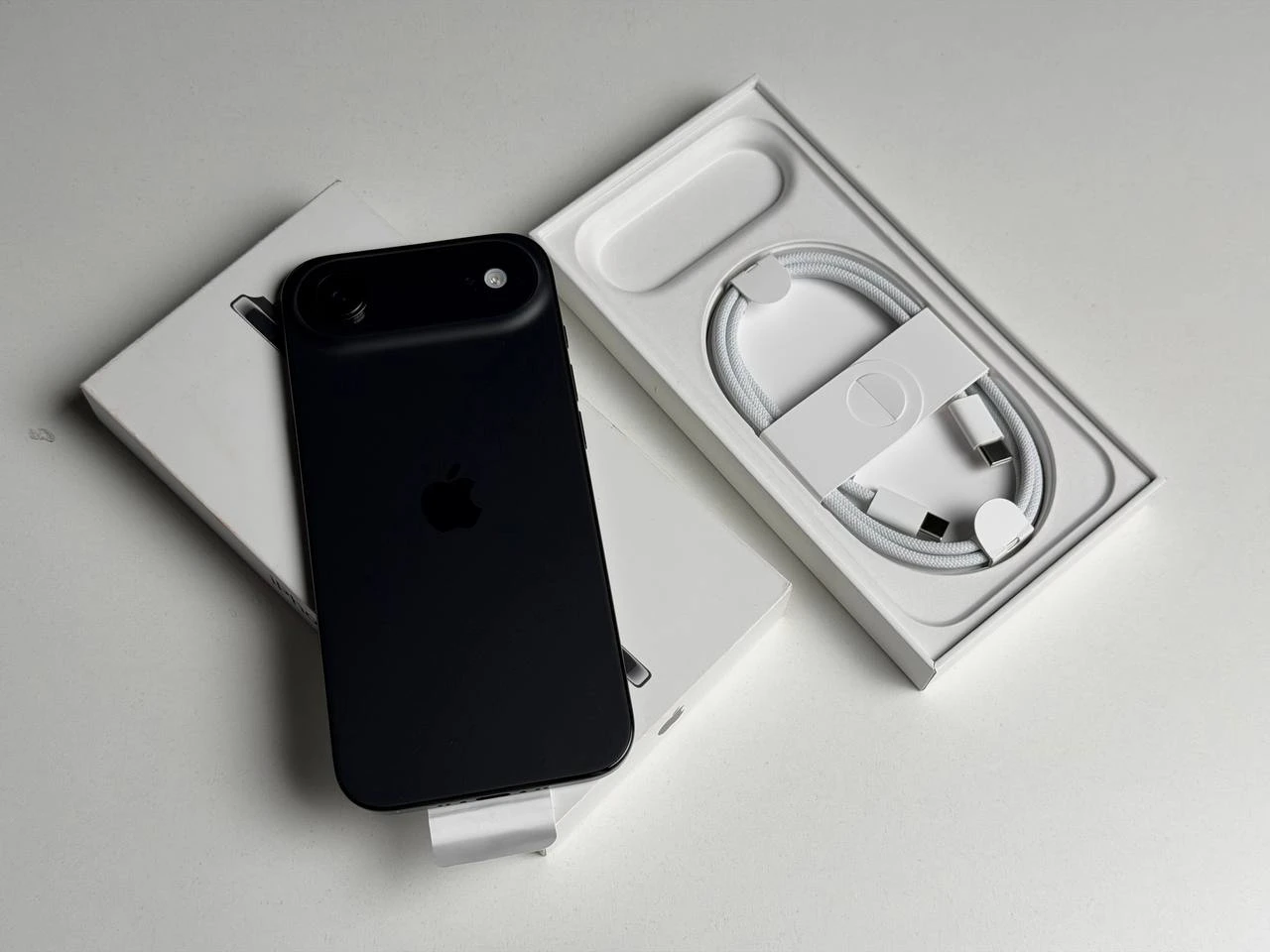 OPEN BOX Apple iPhone Air 256GB Space Black (MG2L4, MG184, MG274) - Стан: ідеальний | Акумулятор: 100% | Комплектація: повний | Гарантія: 3 міс.