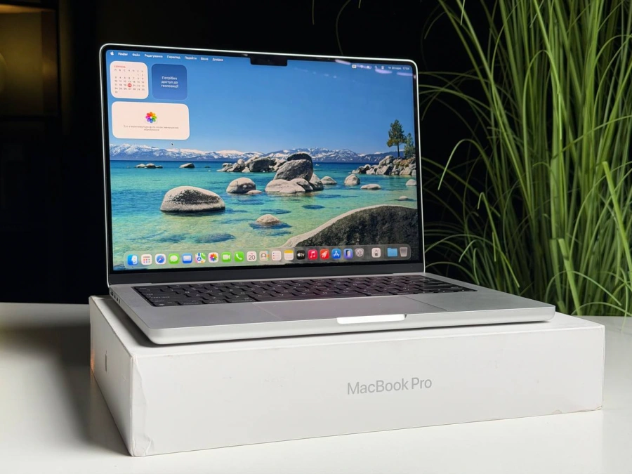 ВІТРИННИЙ Apple MacBook Pro 14" M4 Max/16CPU/40GPU/48GB/1TB Silver 2024 (Z1FB0032F, Z1FB000N5) - Стан: ідеальний | Акумулятор: 100% | Комплектація: повний | Гарантія: 3 міс.