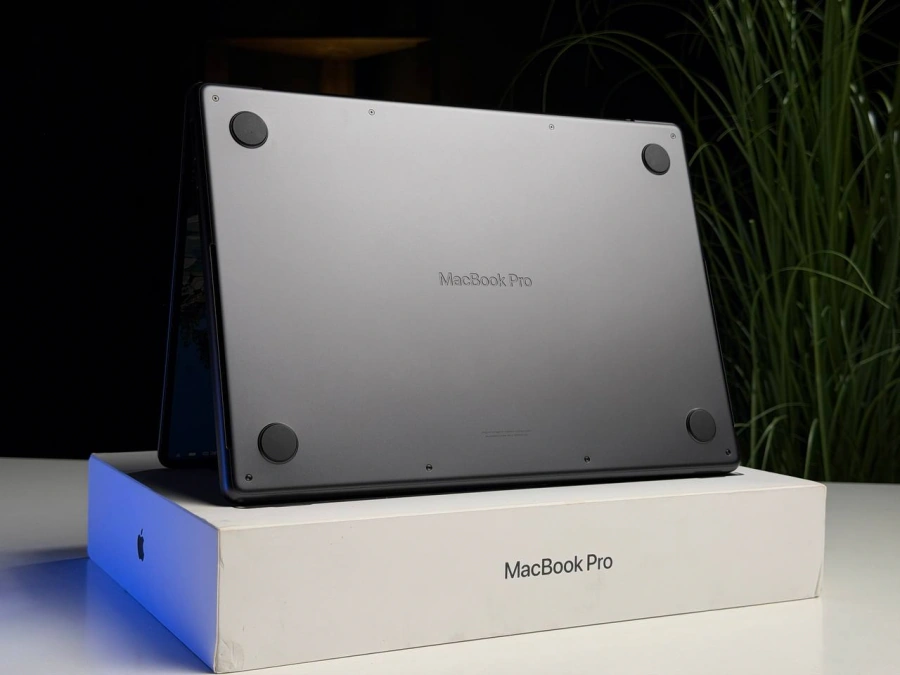 ВЖИВАНИЙ Б/У Apple MacBook Pro 14" M4 Pro/12CPU/16GPU/24GB/512GB Space Black 2024 (MX2H3) - Состояние: хороший | Аккумулятор: 97% | Комплектация: полный | Гарантия: 3 мес.