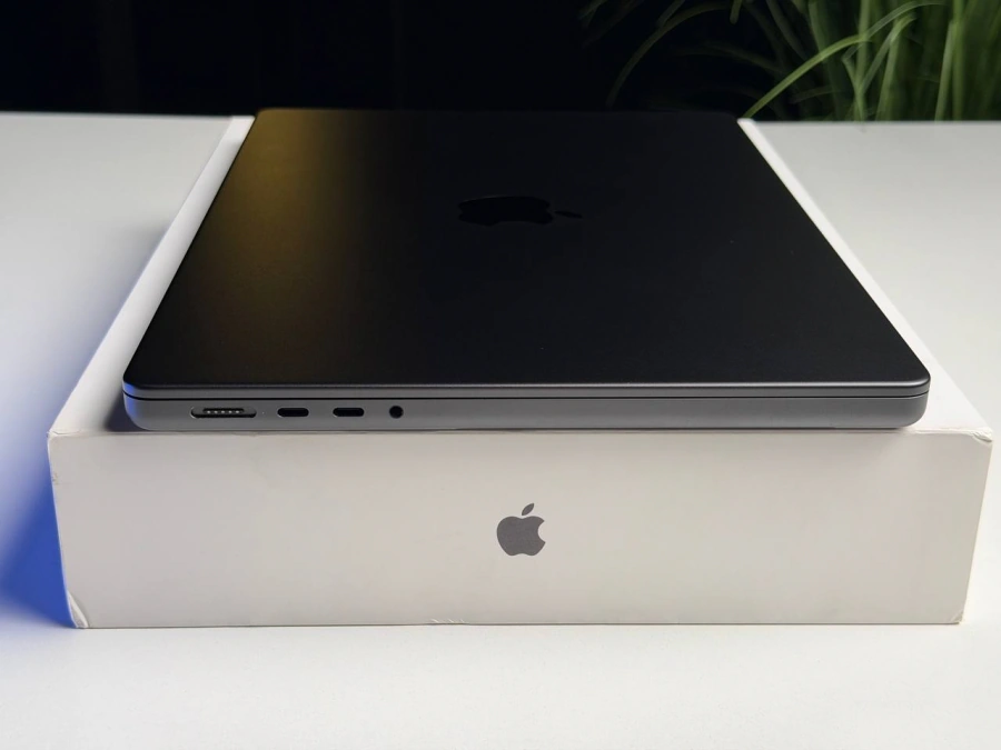 ВЖИВАНИЙ Б/У Apple MacBook Pro 14" M4 Pro/12CPU/16GPU/24GB/512GB Space Black 2024 (MX2H3) - Состояние: хороший | Аккумулятор: 97% | Комплектация: полный | Гарантия: 3 мес.