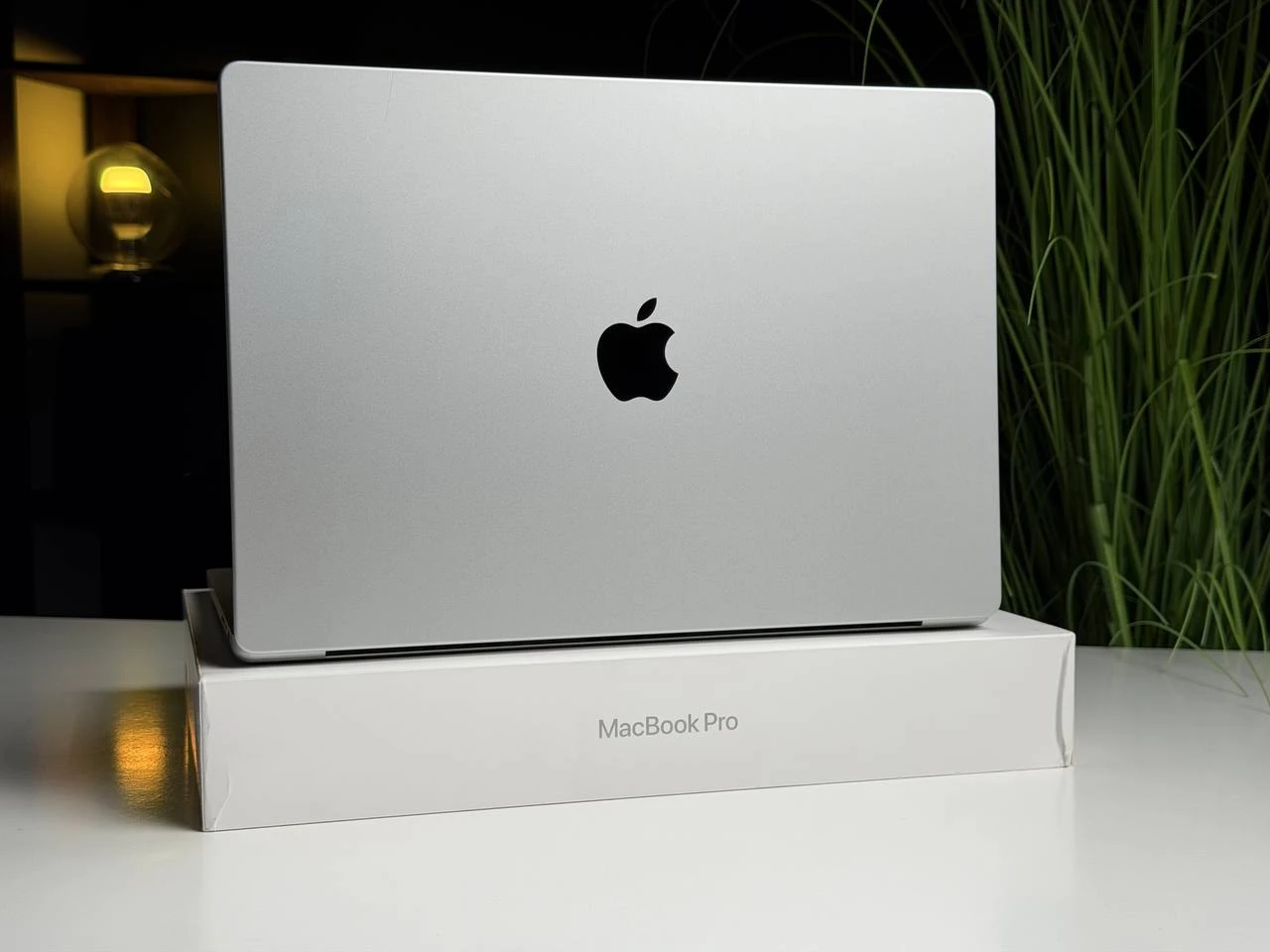 ВЖИВАНИЙ Б/У Apple MacBook Pro 16" M4 Pro/14CPU/20GPU/24GB/512GB Silver 2024 (MX2T3) - Состояние: идеальный | Аккумулятор: 98% | Комплектация: полный | Гарантия: 3 мес.