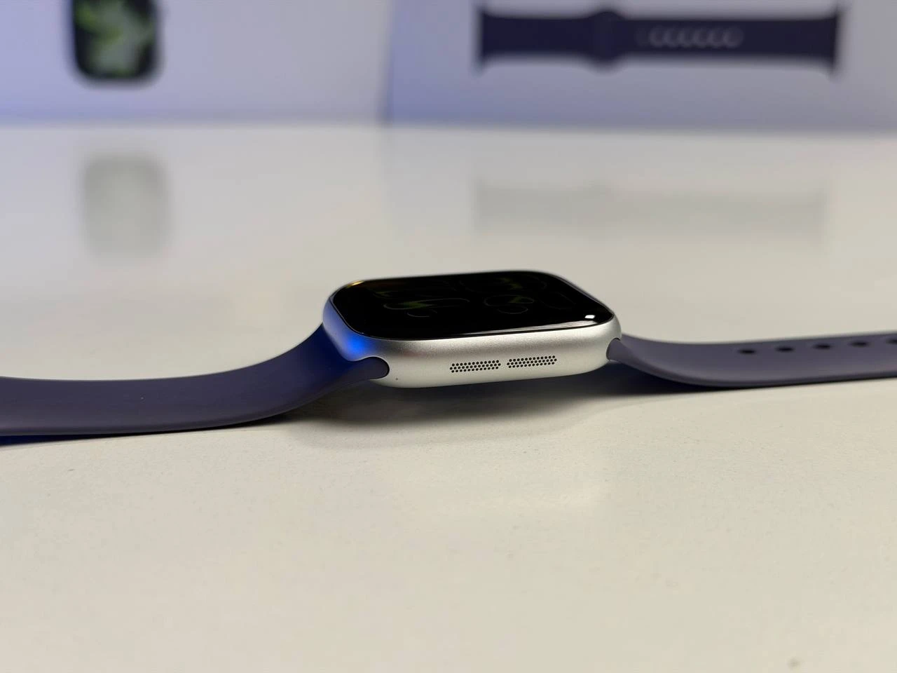 ВИТРИННЫЙ Apple Watch Series 11 GPS 42mm Silver Aluminum Case with Purple Fog Sport Band - S/M (MEU64) - Состояние: идеальный | Аккумулятор: 100% | Комплектация: полный | Гарантия: 3 мес.