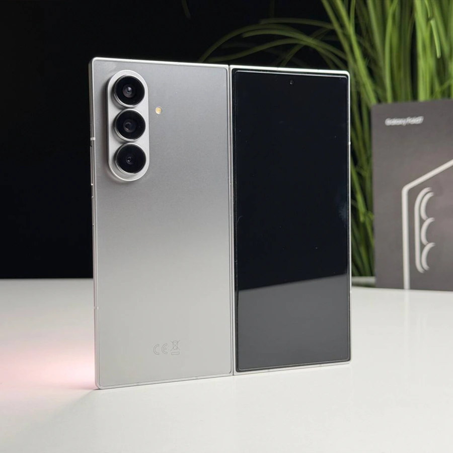 ВЖИВАНИЙ Б/У Смартфон Samsung Galaxy Fold7 12/512GB - Silver Shadow (SM-F966BZSC) - Стан: ідеальний | Акумулятор: 100% | Комплектація: повний | Гарантія: 3 міс.