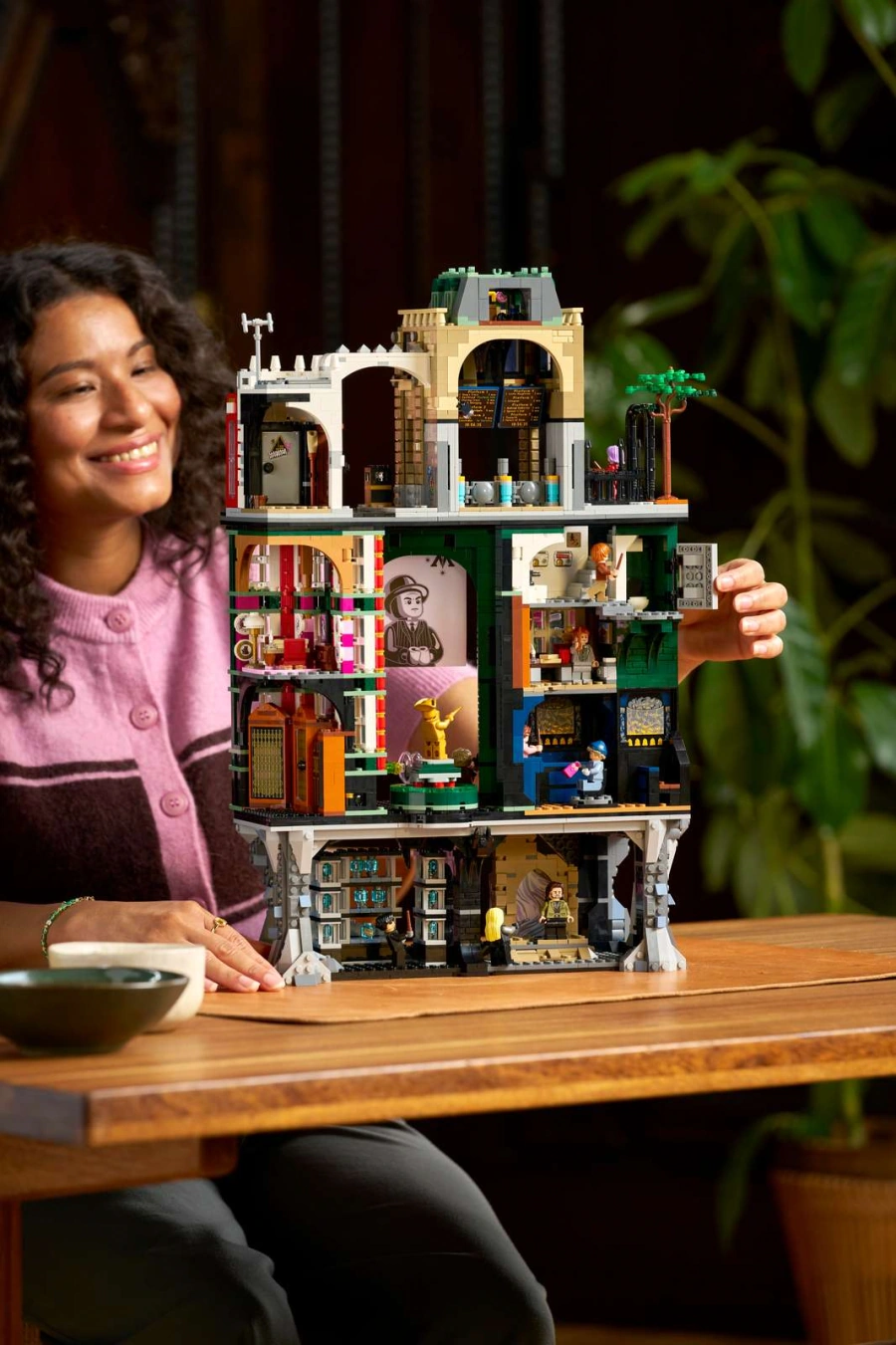 Блоковий конструктор LEGO Harry Potter Міністерство магії (76476)