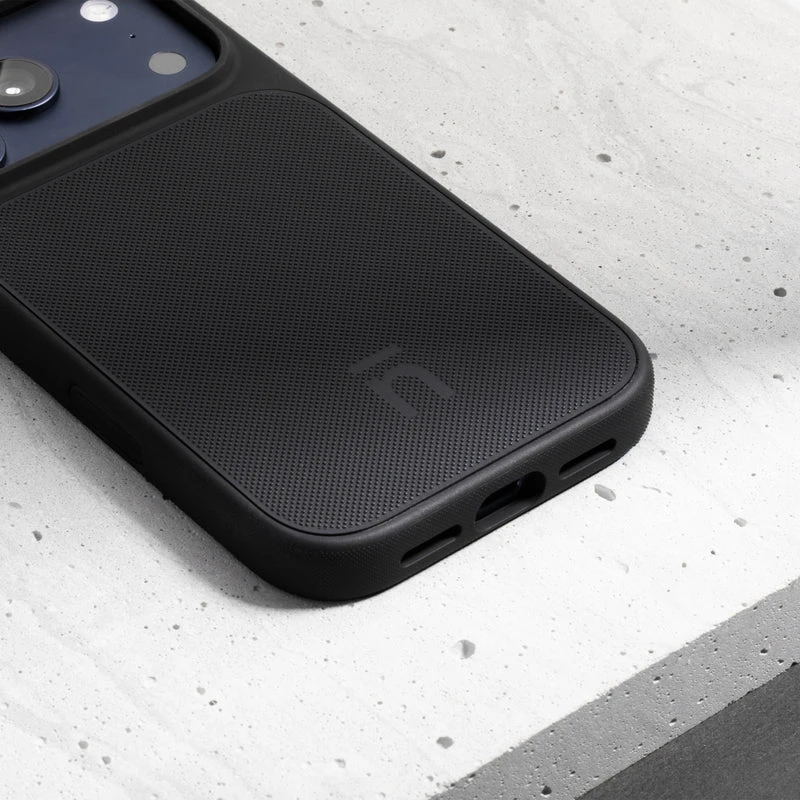 Чохол Native Union Neo Case for iPhone 18 Pro Max/17 Pro Max - Black (NEOCSE-BLK-NP26PM)