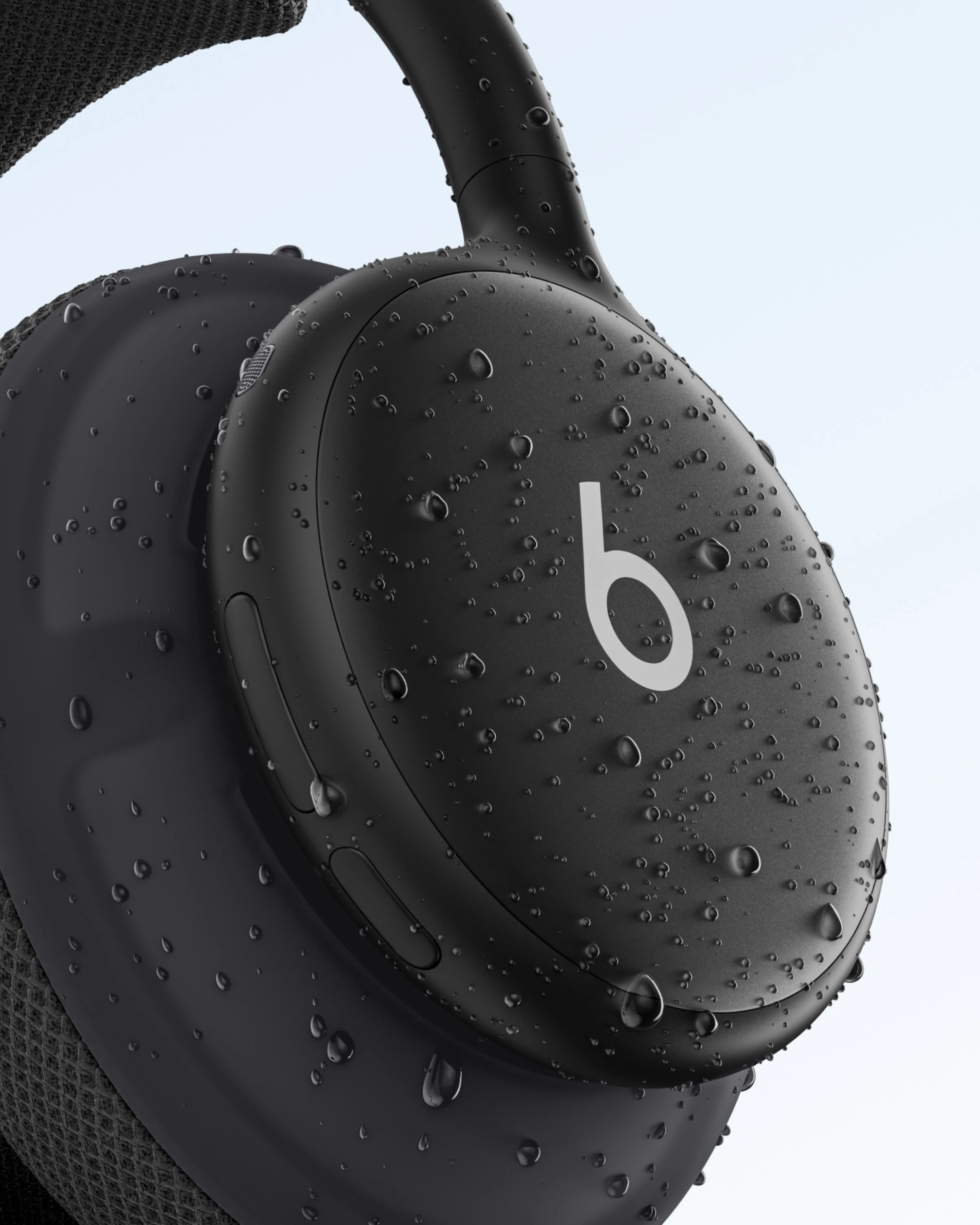 Наушники Beats 360 Over-Ear Headphones – Black with Black Performance Knit Cushions (MJE14)