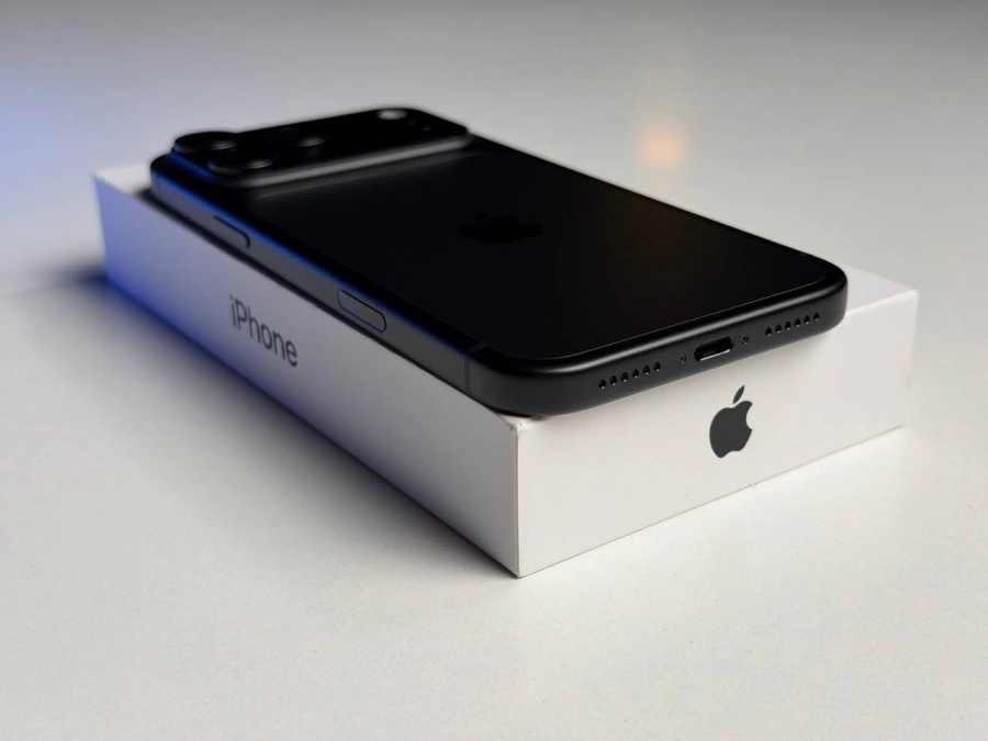 OPEN BOX Apple iPhone 18 Pro Max 256GB Black (MJXN4) - Стан: ідеальний | Акумулятор: 100% | Комплектація: повний | Гарантія: 12 міс.