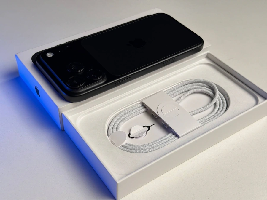 OPEN BOX Apple iPhone 18 Pro Max 256GB Black (MJXN4) - Стан: ідеальний | Акумулятор: 100% | Комплектація: повний | Гарантія: 12 міс.