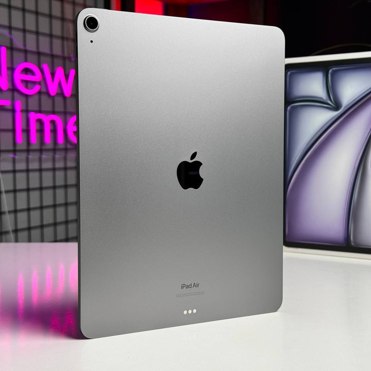 ВІТРИННИЙ Планшет Apple iPad Air 13'' M3 2025 Wi-Fi + Cellular 128GB Space Gray (MCJ14) - Стан: ідеальний | Акумулятор: 100% | Комплектація: повний | Гарантія: 3 міс.