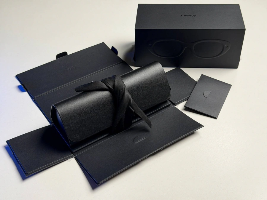 OPEN BOX Смарт-окуляри Meta Starfire Kylie Edition Standard Classic Black Frame / Black Lenses (SK-1001901-01) - Стан: гарний | Акумулятор: 100% | Комплектація: повний | Гарантія: 3 міс.