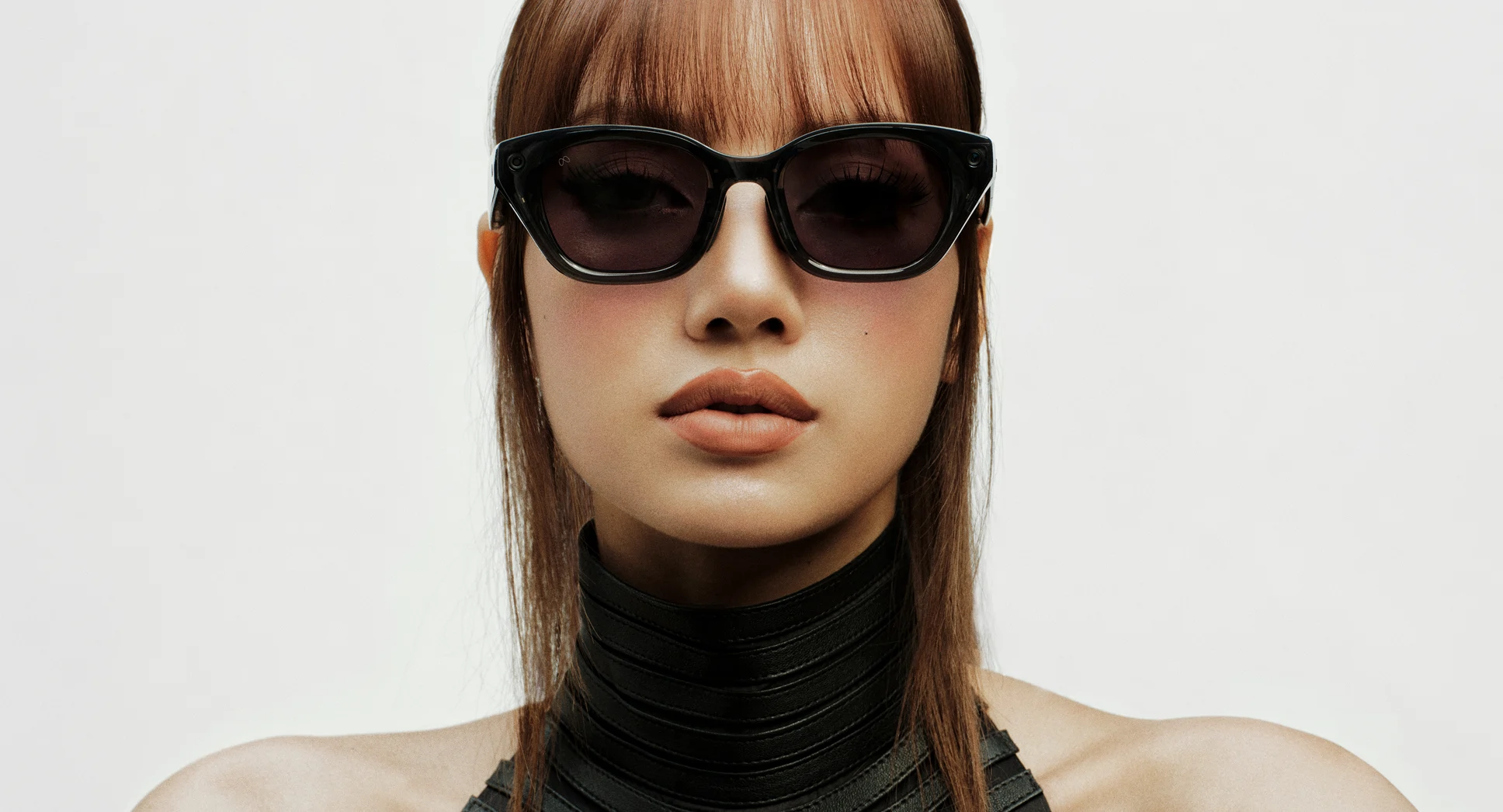 Смарт-окуляри Meta Capri LISA Edition Standard Eclipse Frame / Grey Lenses