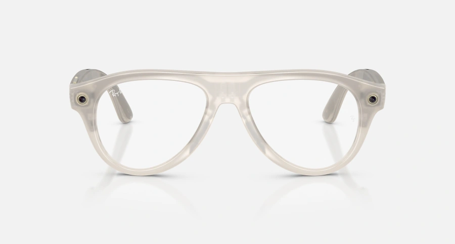 Смарт-окуляри Ray-Ban | Meta Aviator LIMITED EDITION [Gen 3] Standard Polished Milky Warm Beige Frame / Clear to Brown Transitions Lenses (RW4016 6907M4 54-18)