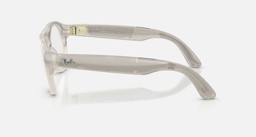 Смарт-окуляри Ray-Ban | Meta Aviator LIMITED EDITION [Gen 3] Standard Polished Milky Warm Beige Frame / Clear to Brown Transitions Lenses (RW4016 6907M4 54-18)