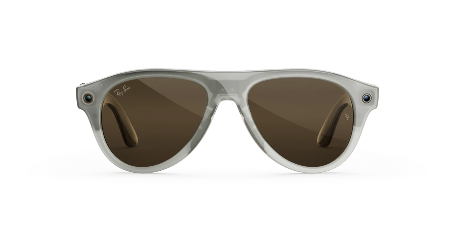 Смарт-окуляри Ray-Ban | Meta Aviator LIMITED EDITION [Gen 3] Standard Polished Milky Warm Beige Frame / Clear to Brown Transitions Lenses (RW4016 6907M4 54-18)