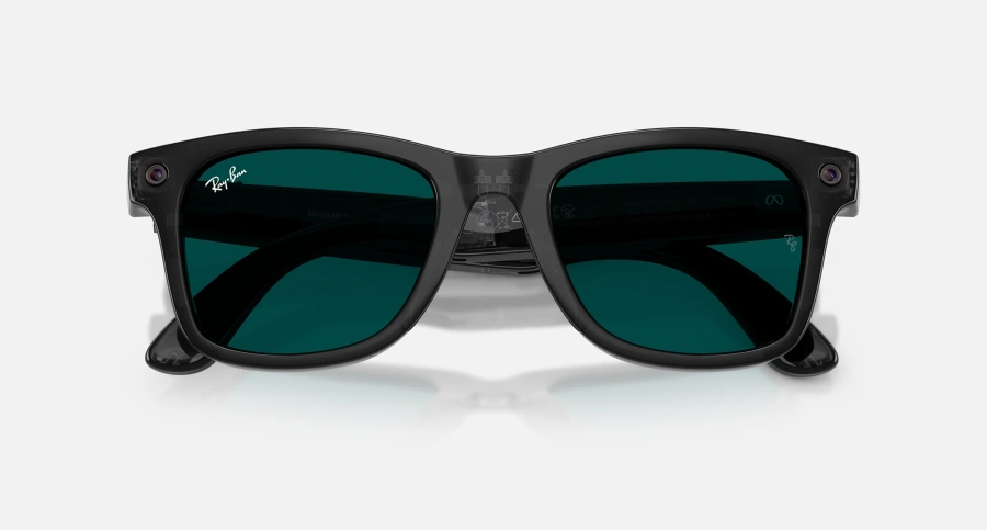 Смарт-окуляри Ray-Ban | Meta Wayfarer [Gen 3] Large Polished Transparent Black Frame / Clear to Aquamarine Transitions Lenses (RW4011 690680 53-22)