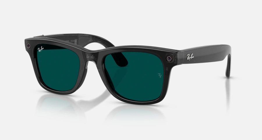 Смарт-окуляри Ray-Ban | Meta Wayfarer [Gen 3] Large Polished Transparent Black Frame / Clear to Aquamarine Transitions Lenses (RW4011 690680 53-22)