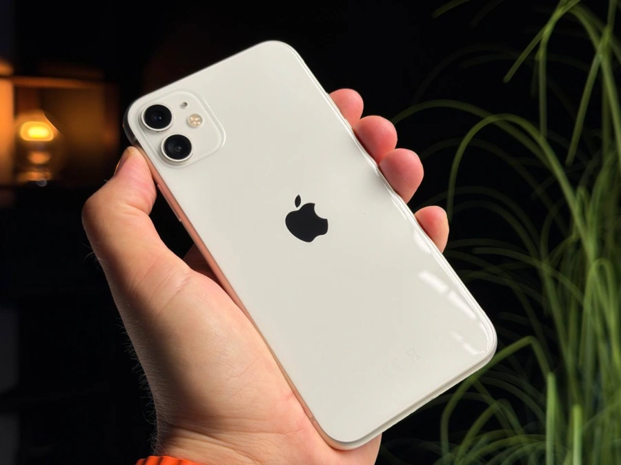 ВЖИВАНИЙ Б/У Apple iPhone 11 128GB White (MHCY3, MHDJ3) - Состояние: хороший | Аккумулятор: 100% | Комплектация: iPhone, кабель | Гарантия: 3 мес.