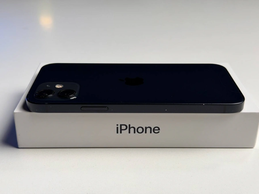 ВЖИВАНИЙ Б/У Apple iPhone 12 128GB Black (MGHC3, MGJA3) - Стан: гарний | Акумулятор: 100% | Комплектація: повний | Гарантія: 3 міс.