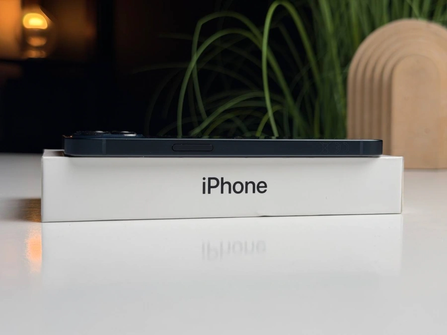 ВЖИВАНИЙ Б/У Apple iPhone 13 128GB Midnight (MLML3, MLPF3) - Состояние: хороший | Аккумулятор: 100% | Комплектация: полный | Гарантия: 3 мес.