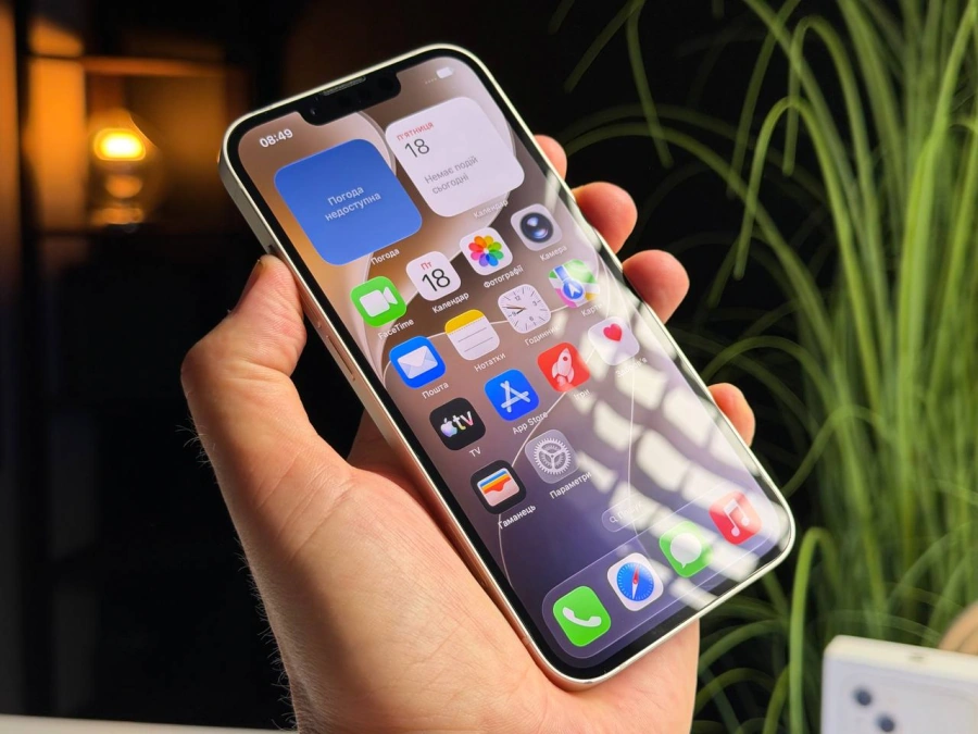 ВЖИВАНИЙ Б/У Apple iPhone 13 128GB Starlight (MLMM3, MLPG3) - Состояние: хороший | Аккумулятор: 100% | Комплектация: полный | Гарантия: 3 мес.