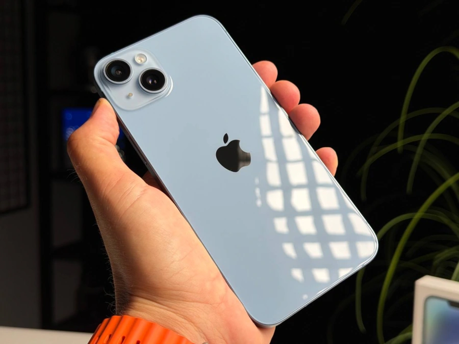 ВЖИВАНИЙ Б/У Apple iPhone 14 Plus 256GB Blue (MQ583) - Стан: гарний | Акумулятор: 93% | Комплектація: повний | Гарантія: 3 міс.