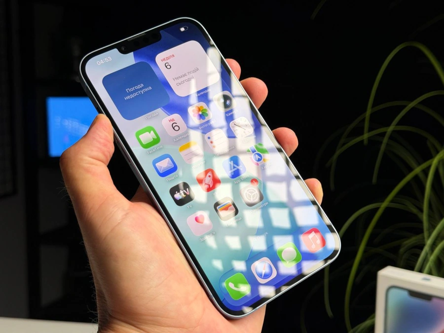 ВЖИВАНИЙ Б/У Apple iPhone 14 Plus 256GB Blue (MQ583) - Стан: гарний | Акумулятор: 93% | Комплектація: повний | Гарантія: 3 міс.