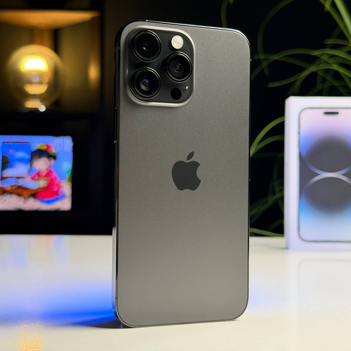 ВЖИВАНИЙ Б/У Apple iPhone 14 Pro Max 128GB Space Black (MQ9P3) - Стан: гарний | Акумулятор: 100% | Комплектація: повний | Гарантія: 3 міс.