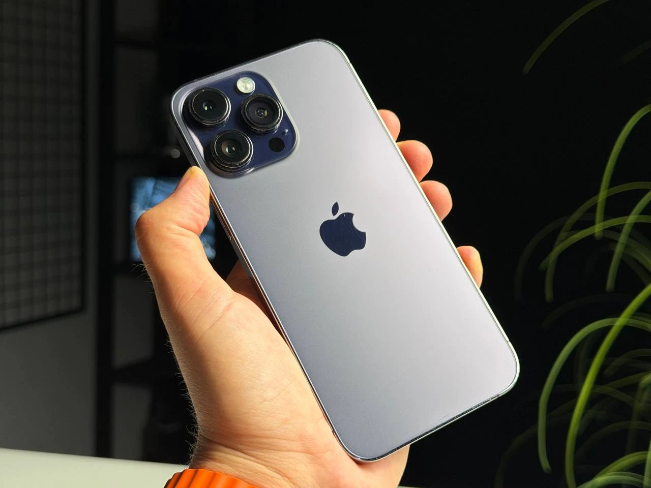 ВЖИВАНИЙ Б/У Apple iPhone 14 Pro Max 512GB Deep Purple (MQAM3) - Стан: гарний | Акумулятор: 100% | Комплектація: iPhone, кабель | Гарантія: 3 міс.