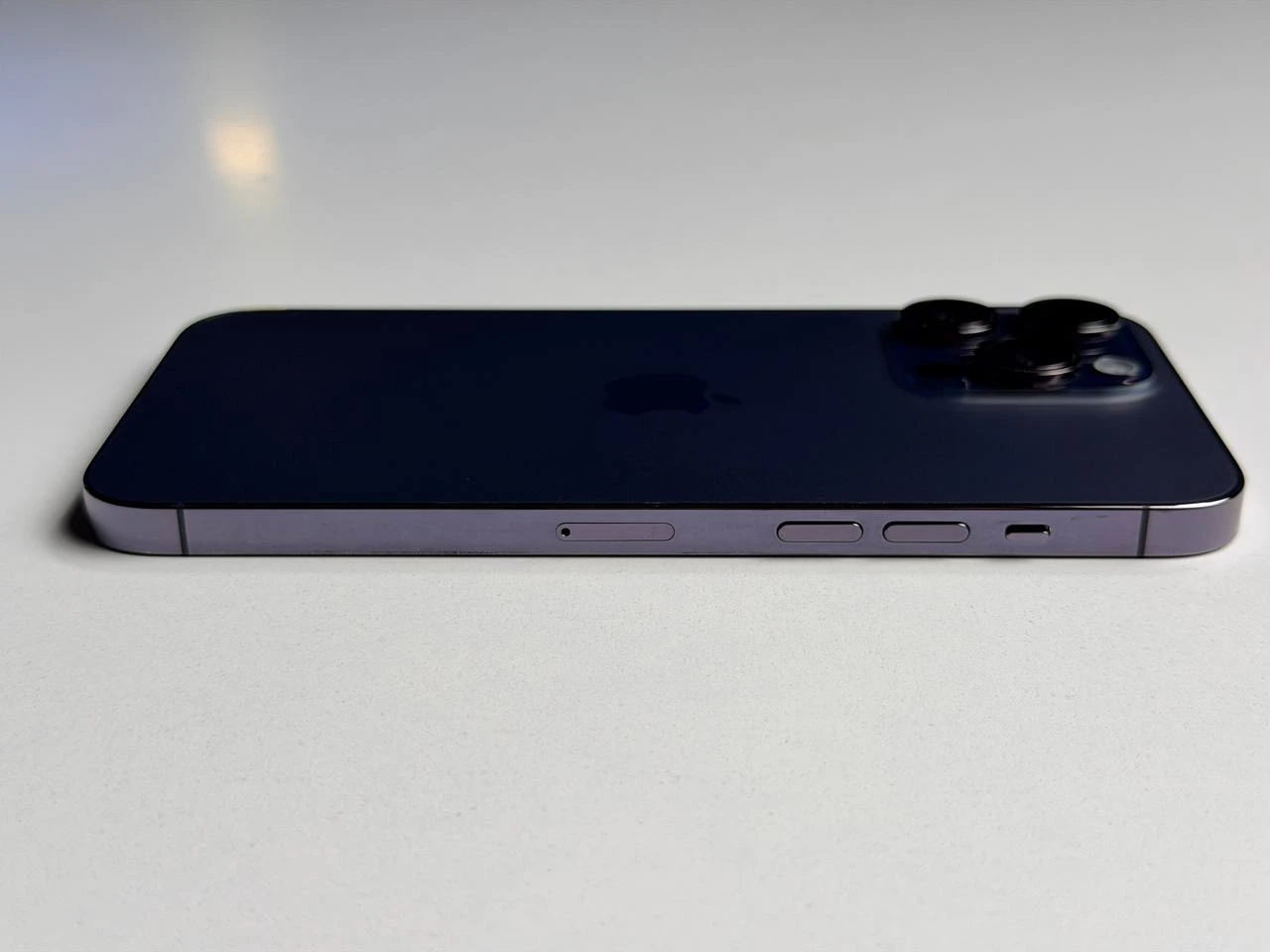 ВЖИВАНИЙ Б/У Apple iPhone 14 Pro Max 512GB Deep Purple (MQAM3) - Стан: гарний | Акумулятор: 100% | Комплектація: iPhone, кабель | Гарантія: 3 міс.