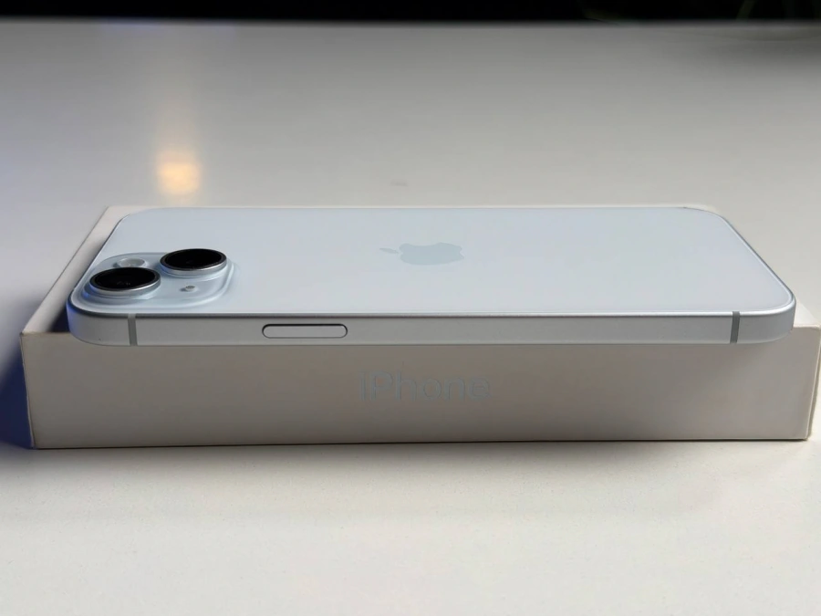 ВЖИВАНИЙ Б/У Apple iPhone 15 Plus 128GB Blue (MU163) - Стан: гарний | Акумулятор: 100% | Комплектація: повний | Гарантія: 3 міс.
