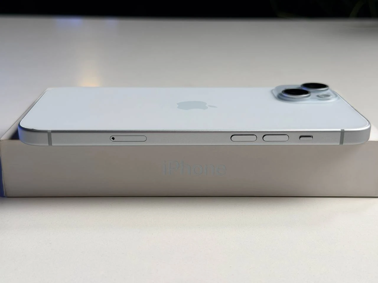ВЖИВАНИЙ Б/У Apple iPhone 15 Plus 128GB Blue (MU163) - Стан: гарний | Акумулятор: 100% | Комплектація: повний | Гарантія: 3 міс.