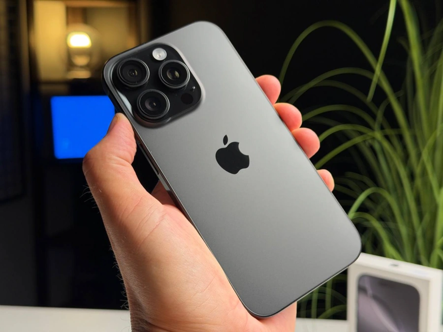 ВЖИВАНИЙ Б/У Apple iPhone 16 Pro 256GB Black Titanium (MYNH3) - Стан: гарний | Акумулятор: 100% | Комплектація: повний | Гарантія: 3 міс.