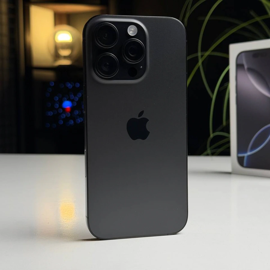 ВЖИВАНИЙ Б/У Apple iPhone 16 Pro 256GB Black Titanium (MYNH3) - Стан: гарний | Акумулятор: 100% | Комплектація: повний | Гарантія: 3 міс.