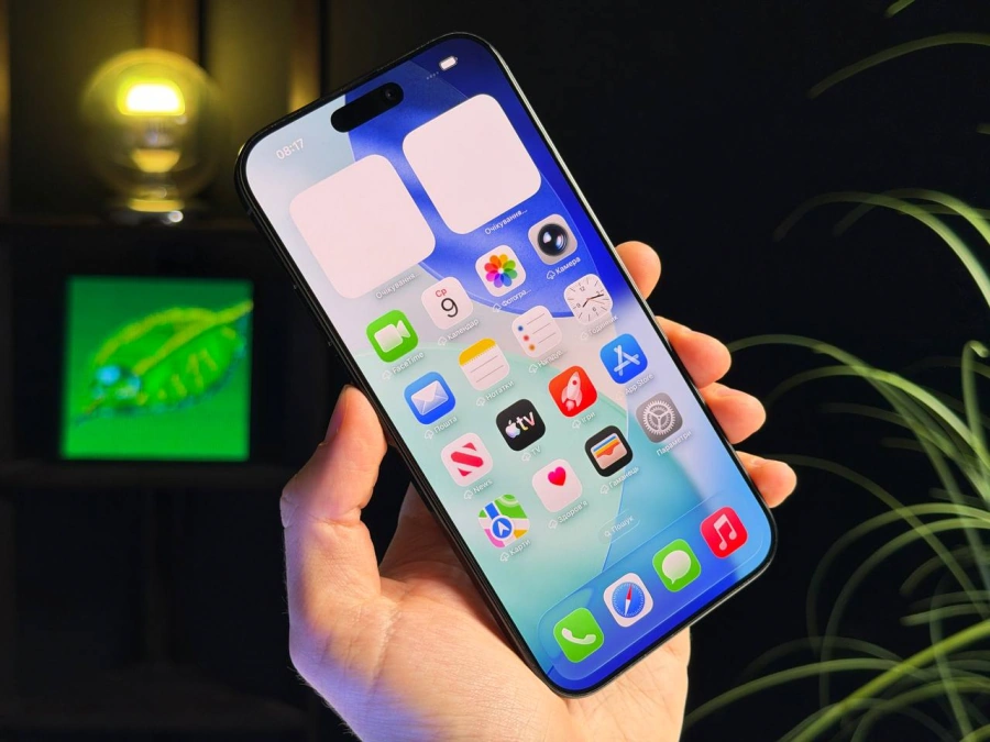 ВЖИВАНИЙ Б/У Apple iPhone 16 Pro Max 256GB Black Titanium (MYWV3) - Состояние: хороший | Аккумулятор: 100% | Комплектация: iPhone, кабель | Гарантия: 3 мес.