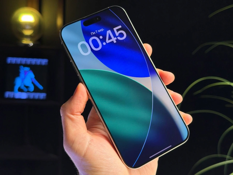 ВЖИВАНИЙ Б/У Apple iPhone 16 Pro Max 256GB Natural Titanium (MYWY3) - Стан: гарний | Акумулятор: 100% | Комплектація: iPhone, кабель | Гарантія: 3 міс.