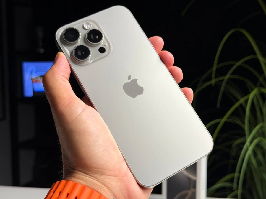 ВЖИВАНИЙ Б/У Apple iPhone 16 Pro Max 512GB Natural Titanium (MYX33) - Стан: гарний | Акумулятор: 93% | Комплектація: повний | Гарантія: 3 міс.