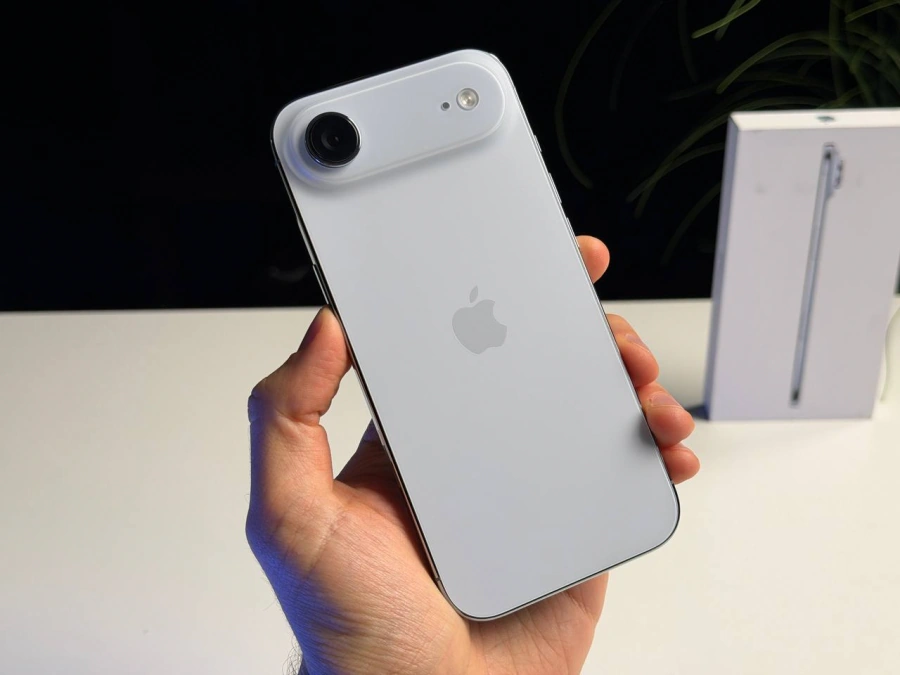 ВЖИВАНИЙ Б/У Apple iPhone Air 256GB Sky Blue (MG2P4, MG1D4, MG2A4) - Стан: ідеальний | Акумулятор: 100% | Комплектація: повний | Гарантія: 3 міс.
