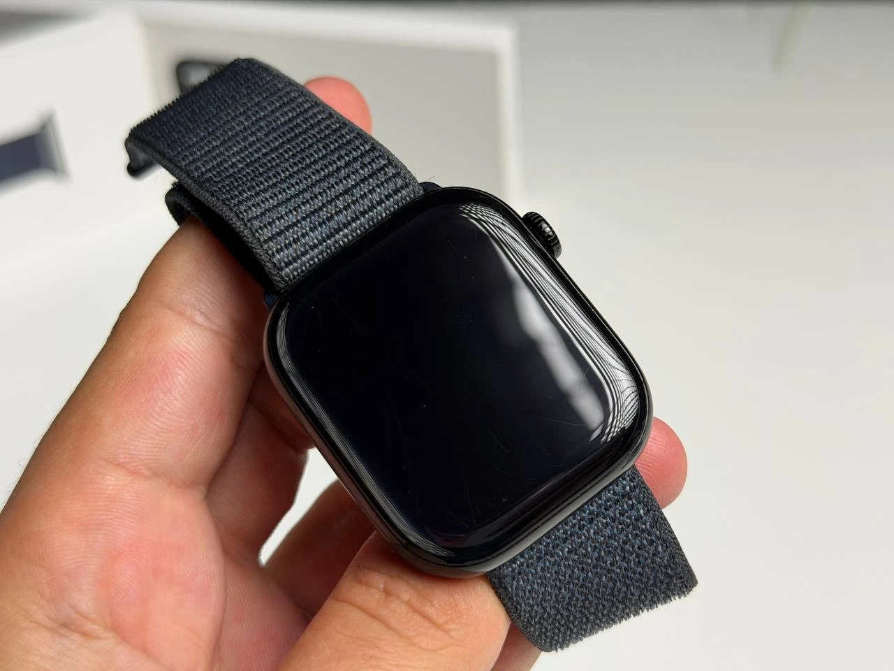 ВЖИВАНИЙ Б/У Apple Watch Series 10 GPS 46mm Jet Black Aluminum Case with Ink Sport Loop (MWWR3) - Стан: гарний | Акумулятор: 100% | Комплектація: повний | Гарантія: 3 міс.