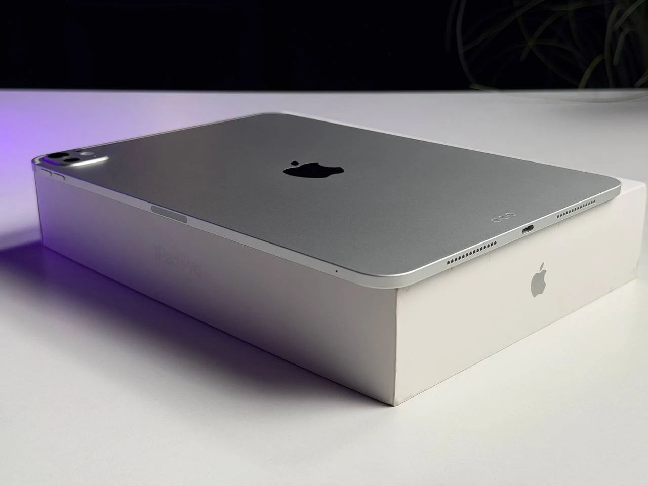ВІТРИННИЙ Планшет Apple iPad Pro 11" M5 2025 Wi-Fi 1TB with Standard glass - Silver (MDWQ4) - Стан: ідеальний | Акумулятор: 100% | Комплектація: повний | Гарантія: 3 міс.