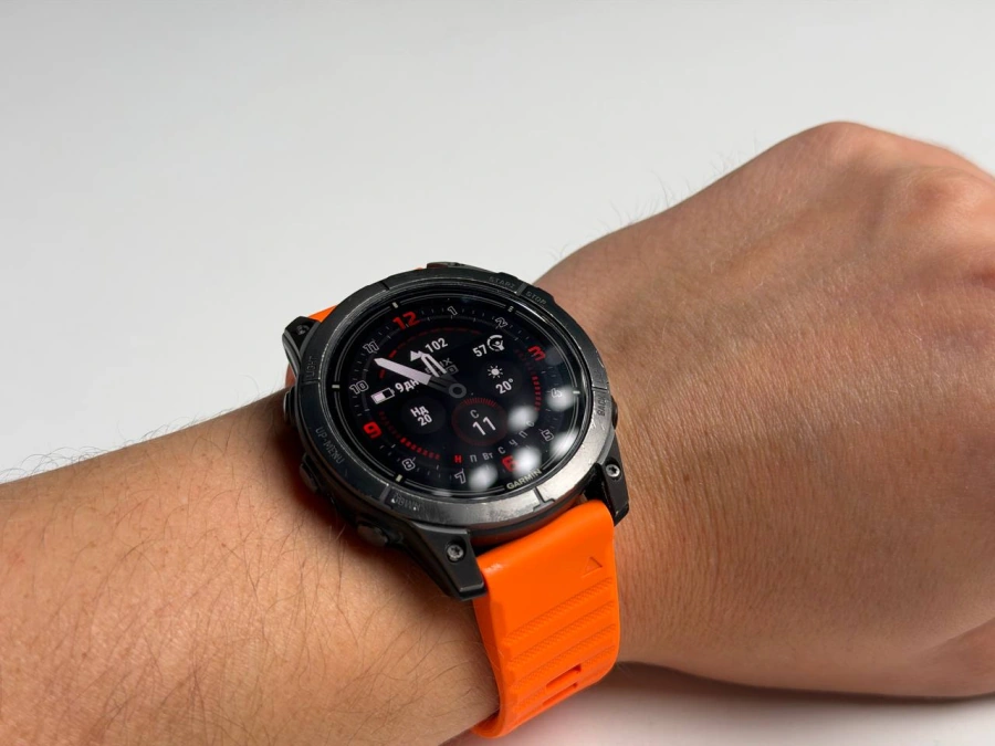 ВЖИВАНИЙ Б/У Смарт-часы Garmin Epix Pro (Gen 2) Sapphire Edition | 47 mm Carbon Gray DLC Titanium with Orange Band (010-02803-11) - Состояние: хороший | Комплектация: полный | Гарантия: 3 мес.