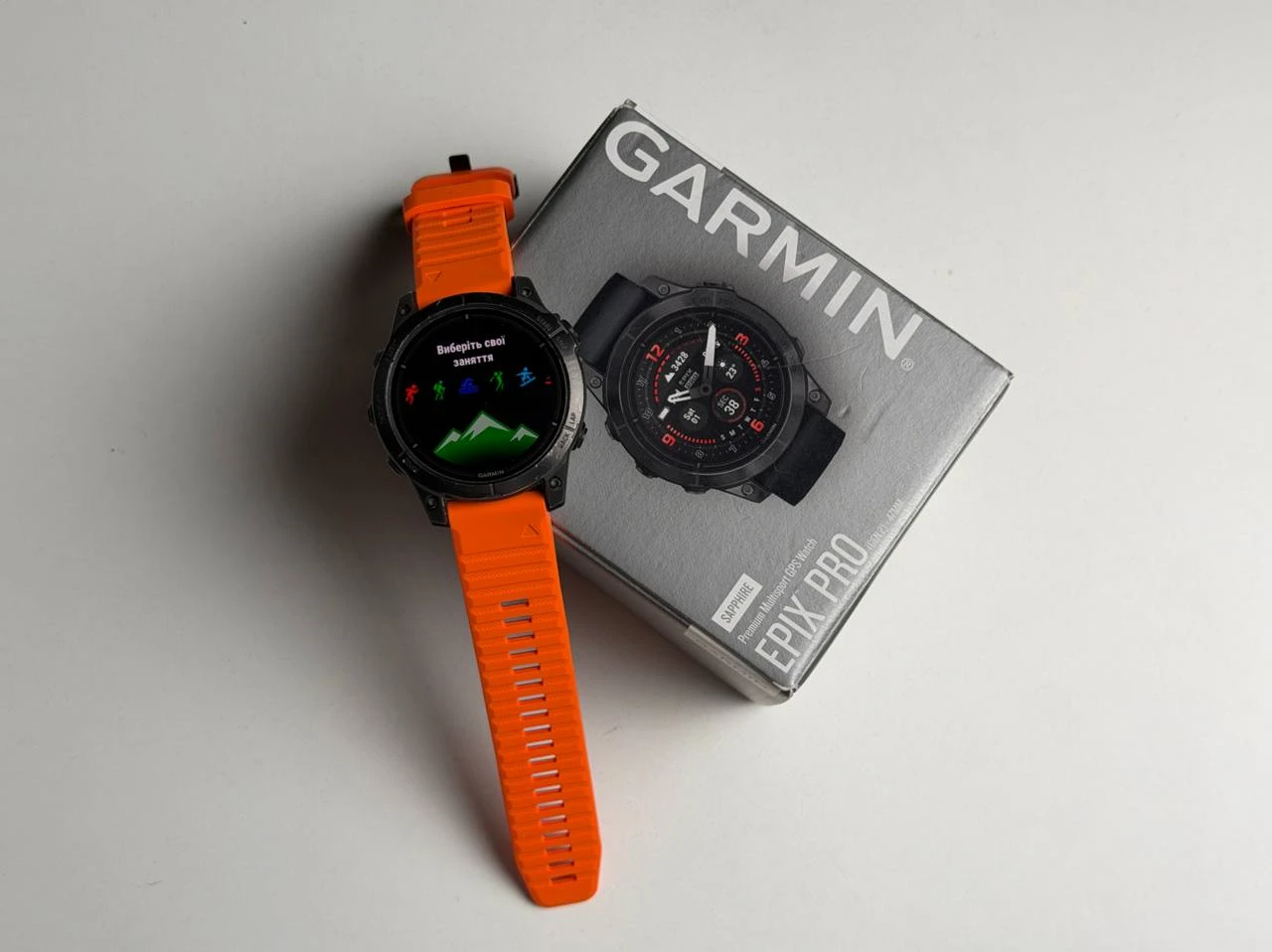 ВЖИВАНИЙ Б/У Смарт-часы Garmin Epix Pro (Gen 2) Sapphire Edition | 47 mm Carbon Gray DLC Titanium with Orange Band (010-02803-11) - Состояние: хороший | Комплектация: полный | Гарантия: 3 мес.