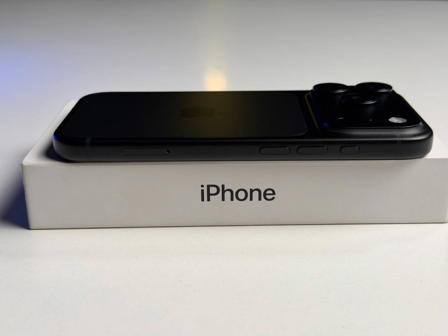 ВИТРИННЫЙ Apple iPhone 18 Pro 256GB Black (MJRP4) - Состояние: идеальное | Аккумулятор: 100% Комплектация: полный | Гарантия: 12 мес.