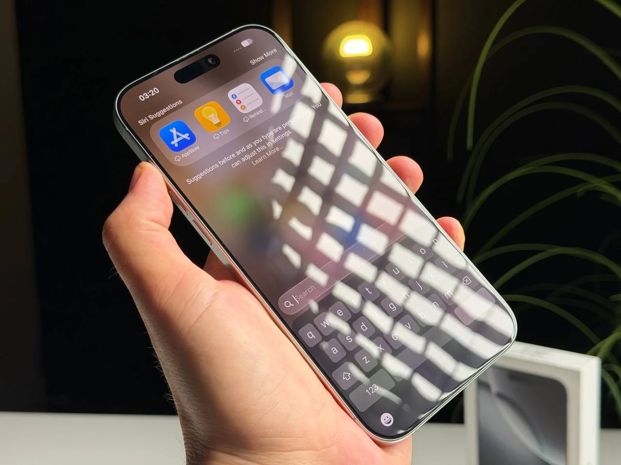 ВЖИВАНИЙ Б/У Apple iPhone 16 Pro Max 256GB White Titanium (MYWW3) - Состояние: хорошее | Аккумулятор: 95% | Комплектация: полный | Гарантия: 3 мес.