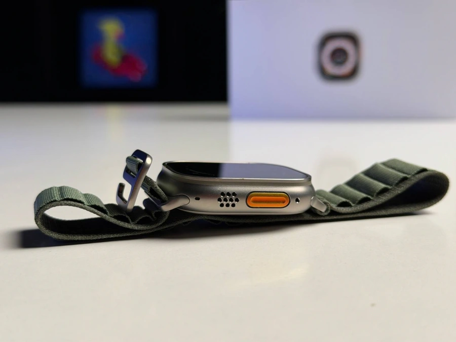 ВЖИВАНИЙ Б/У Apple Watch Ultra GPS + Cellular 49mm Titanium Case with Green Alpine Loop - Large (MQEX3, MQFP3) - Состояние: хорошее | Аккумулятор: 91% | Комплектация: полный | Гарантия: 3 мес.