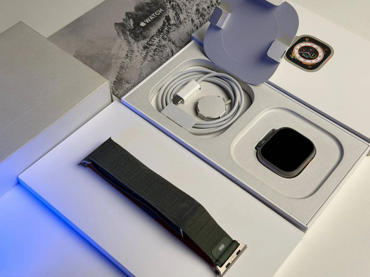 ВЖИВАНИЙ Б/У Apple Watch Ultra GPS + Cellular 49mm Titanium Case with Green Alpine Loop - Large (MQEX3, MQFP3) - Состояние: хорошее | Аккумулятор: 91% | Комплектация: полный | Гарантия: 3 мес.